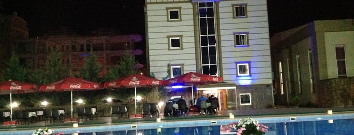 Sandal Otel is one of Lugares favoritos de Fatih.
