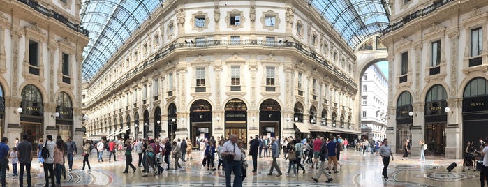 Galleria Vittorio Emanuele II is one of Italy.