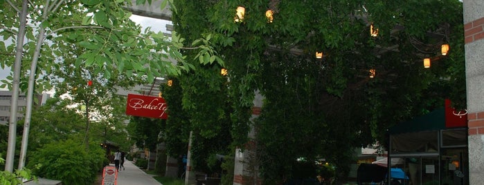 Bahçetepe Cafe & Bistro is one of Denemeler.
