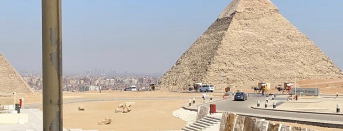 Khufu’s is one of สถานที่ที่บันทึกไว้ของ Osamah.