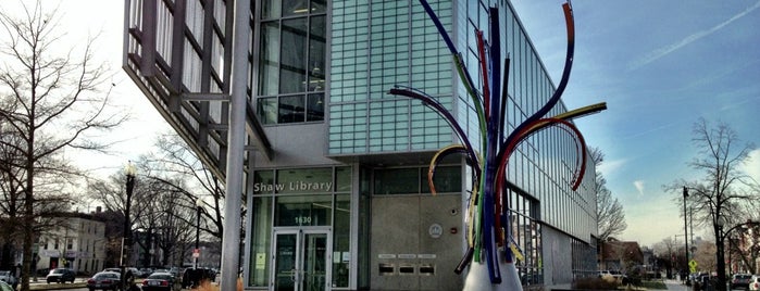 DC Public Library - Watha T. Daniel/Shaw is one of Danyel'in Beğendiği Mekanlar.