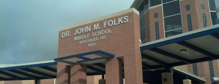Dr. Folks Middle School is one of Nick'in Beğendiği Mekanlar.