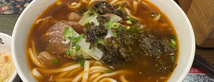 朱記餡餅粥 is one of TPE foodies.
