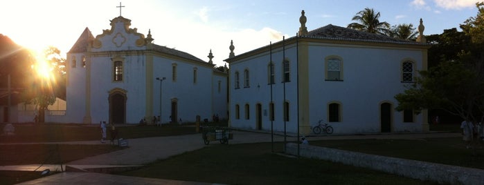 Centro Histórico de Porto Seguro is one of kk.