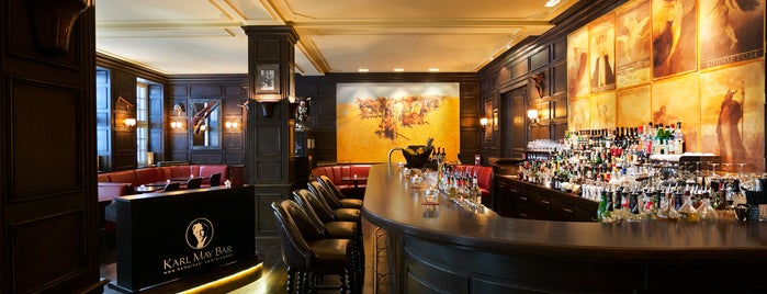 Karl May Bar is one of Дрездан.
