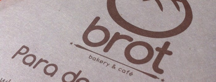 Brot Bakery & Cafe is one of Colombia: Bogotá, Cartagena y Cali.