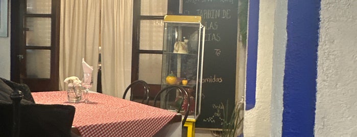 El Jardín de las Delicias is one of Café.