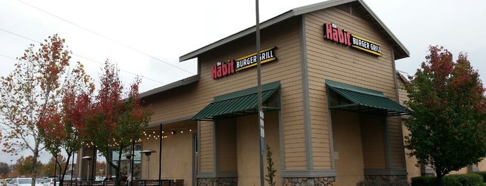 The Habit Burger Grill is one of Jeff : понравившиеся места.