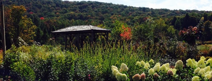 Corkys Garden Center is one of Pilgrim 🛣'ın Beğendiği Mekanlar.