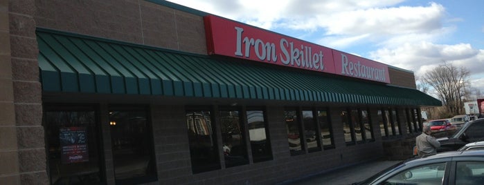 Iron Skillet is one of Tempat yang Disukai Bret.
