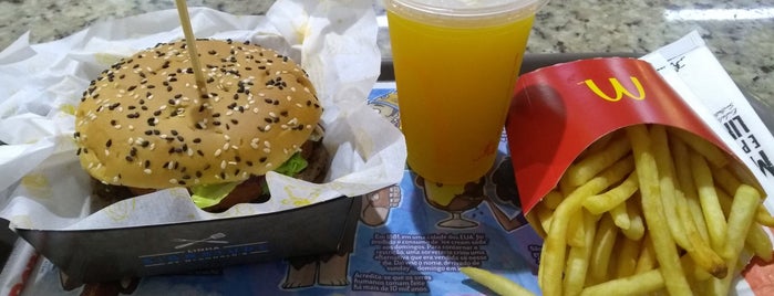 McDonald's is one of Lugares que amo !.
