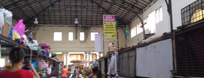 Mercado de São Brás is one of avenida.