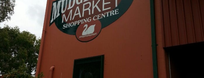 Mudgeeraba Market Shopping Centre is one of MudgVillageNet Sites.