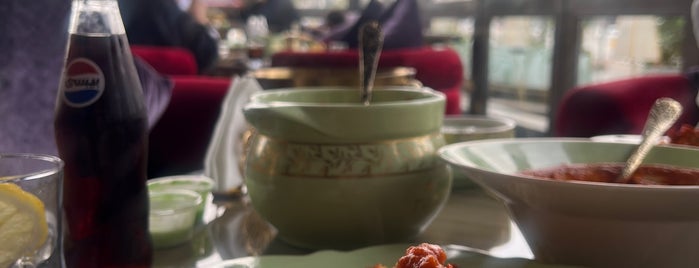 مطعم شاروخان العالمي is one of مطاعم هنديه.