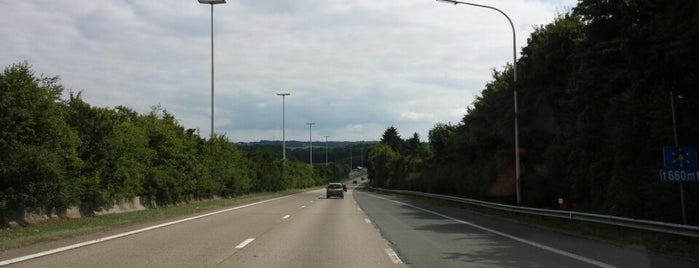 E411 - Spontin is one of Belgium / Highways / E411.