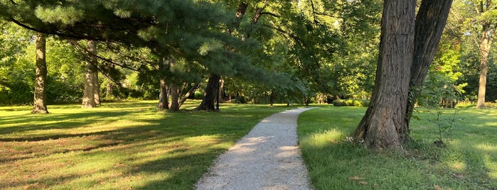 Hanson Park is one of Cranford.