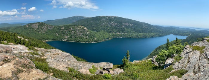 Penobscot Summit is one of barbeeさんのお気に入りスポット.