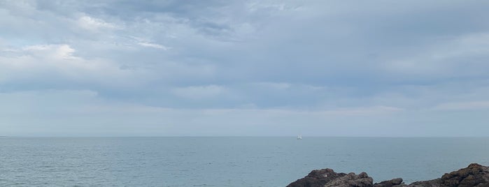 Playa Las Grutas is one of Uruguai.