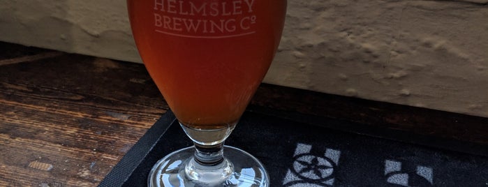 Helmsley Brewery is one of สถานที่ที่ Kevin ถูกใจ.