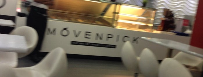 Movenpick is one of Shadhさんのお気に入りスポット.