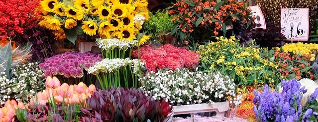 Columbia Road Flower Market is one of Best Hackney and Shoreditch.