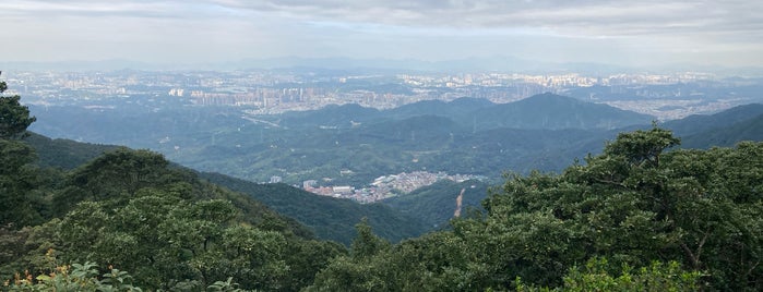 Wutong Mountain is one of Shenzhen.