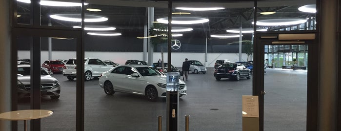 Mercedes-Benz Kundencenter is one of PROJEKTE JOB.