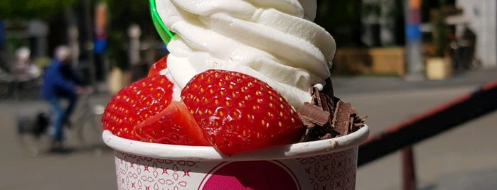 Moochie Frozen Yogurt is one of Alexandra’s Liked Places.