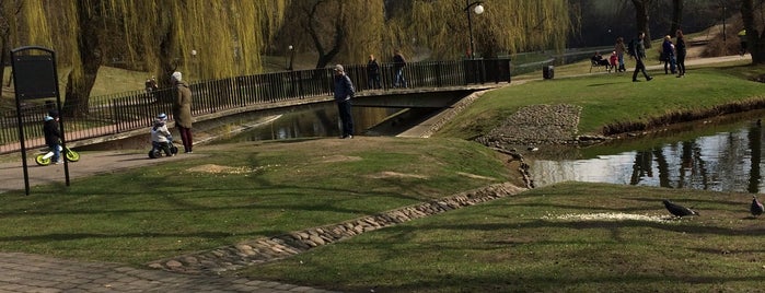 Park Moczydło is one of Warschau.