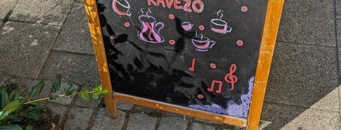 Kornél. galéria | bolt | kávézó is one of nyugis_olvasós, tanulós.