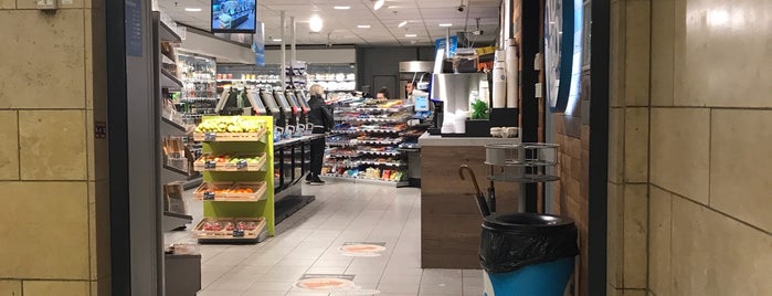 Albert Heijn to go is one of Top picks for Malls.