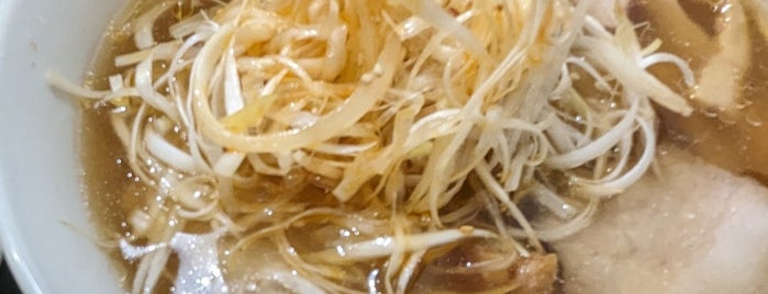 喜多方ラーメン 坂内 is one of 汐留ランチ.