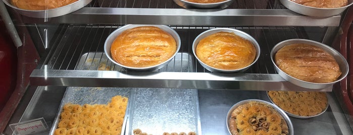 Γαλακτομπούρεκο Γαλυφιανάκη is one of Sweets/Pastries/Pies (SKG) 🥖🥐🍧🍰🍩.