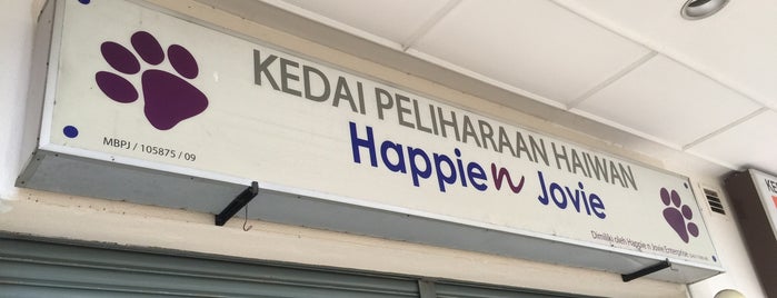 Happie Jovie Pet Store is one of Tempat yang Disukai Kit.