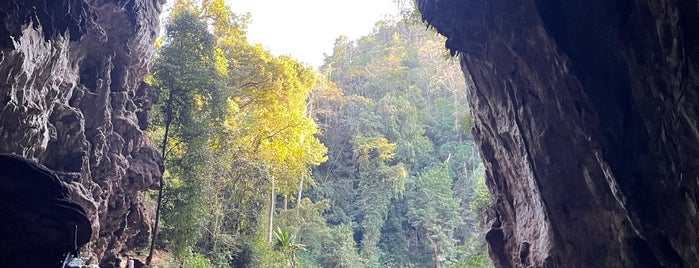Pang Ma Pha Cave Lod is one of Thailandia.