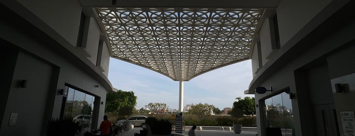Al Raya Plaza is one of Bahrain list.