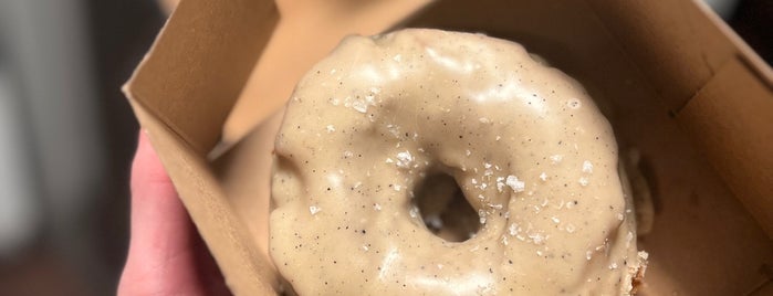 The Salty Donut is one of Do: Charlotte ☑️.