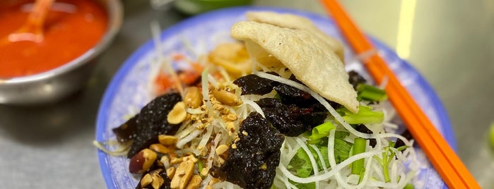 Saigon street food