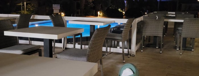 Ladin Hotel is one of Tatil.