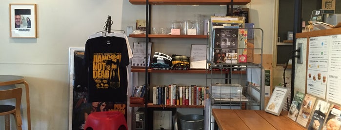 CoMA coffee&bookstore is one of カフェ5.