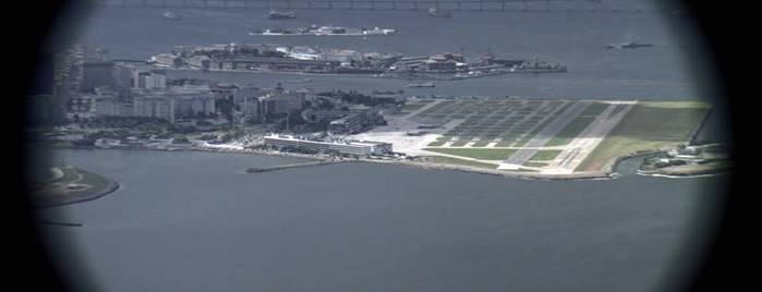 Aeroporto do Rio de Janeiro / Santos Dumont is one of Moonraker (1979).