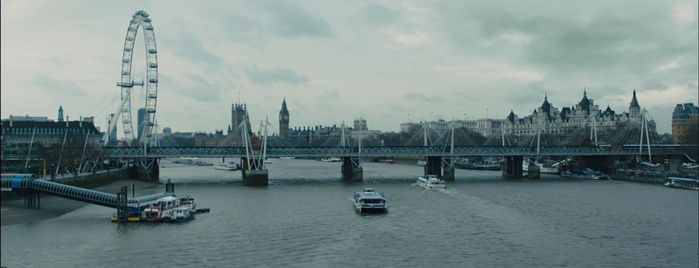 Hungerford & Golden Jubilee Bridges is one of Skyfall (2012).