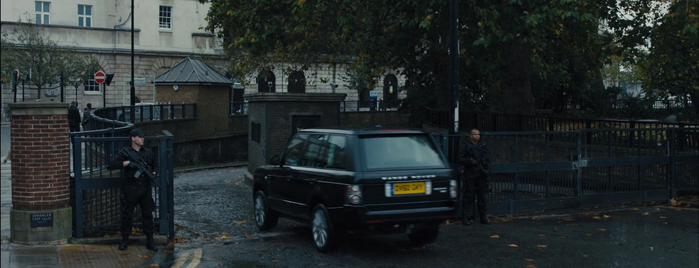 Smithfield Car Park is one of Skyfall (2012).