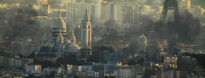 Базилика Сакре-Кёр is one of World War Z (2013).