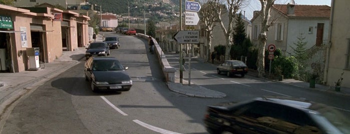 Route du Mont-Agel is one of Ronin (1998).