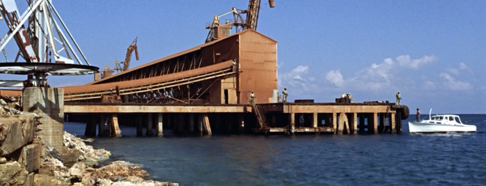 Reynolds Bauxite Pier is one of Dr No (1962).