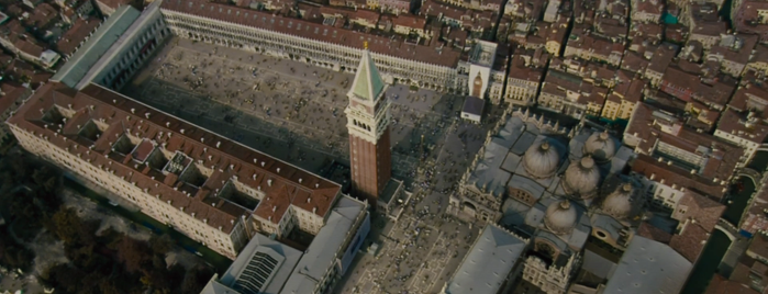 Piazza San Marco is one of World War Z (2013).
