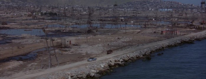James Bond Oil Field is one of The World Is Not Enough (1999).