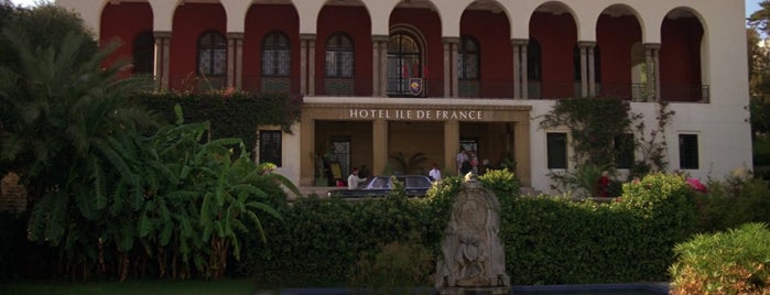 Le Consulat général de France is one of The Living Daylights (1987).