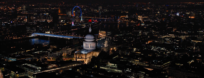 Londres is one of Skyfall (2012).